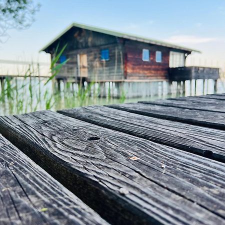 Schlafen Im Atelier - Einzigartiges Gaestezimmer Am Ammersee Apartment Schondorf am Ammersee Bagian luar foto