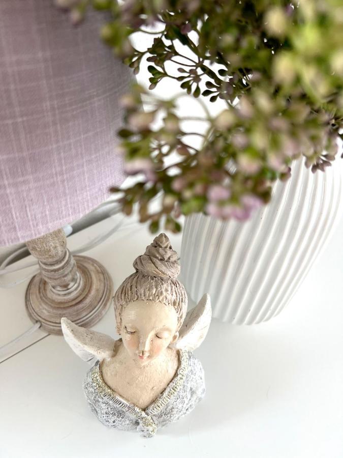 Schlafen Im Atelier - Einzigartiges Gaestezimmer Am Ammersee Apartment Schondorf am Ammersee Bagian luar foto